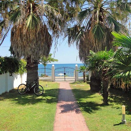 Вилла Avdira Seaside House Экстерьер фото